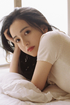 不扣钮的女孩 快播
